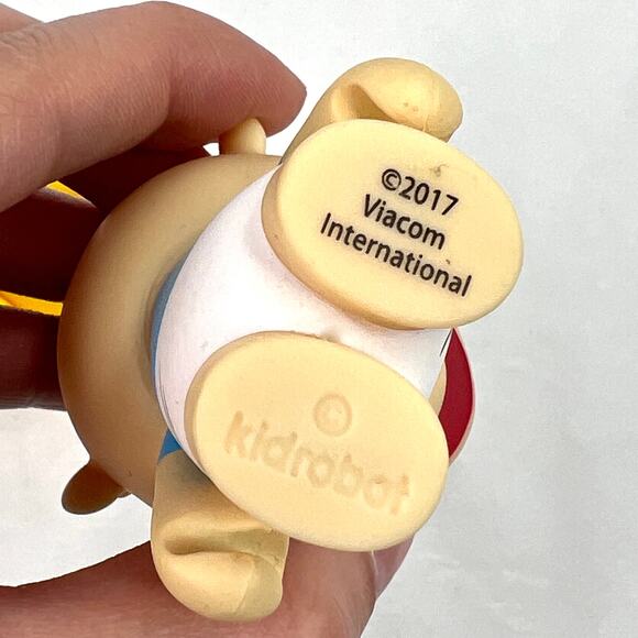 Three Kidrobot Nickelodeon Vinyl Figures - Picture 9 of 10